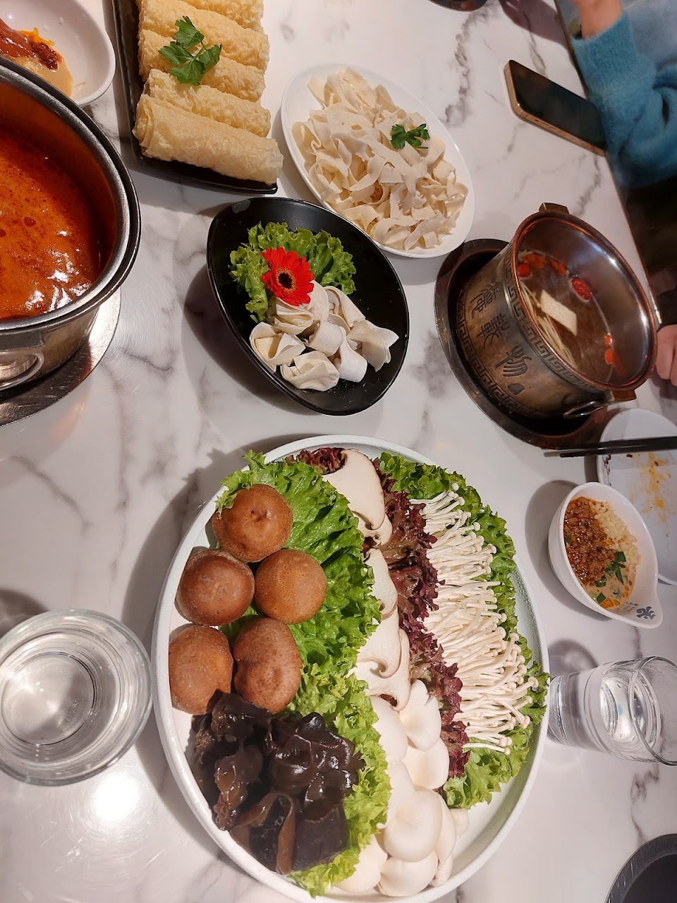 Side dishes and snacks on a Spice World table
